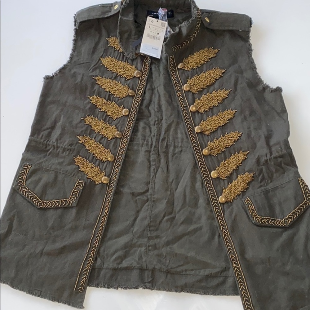 NWT Chic oversized embellished vest